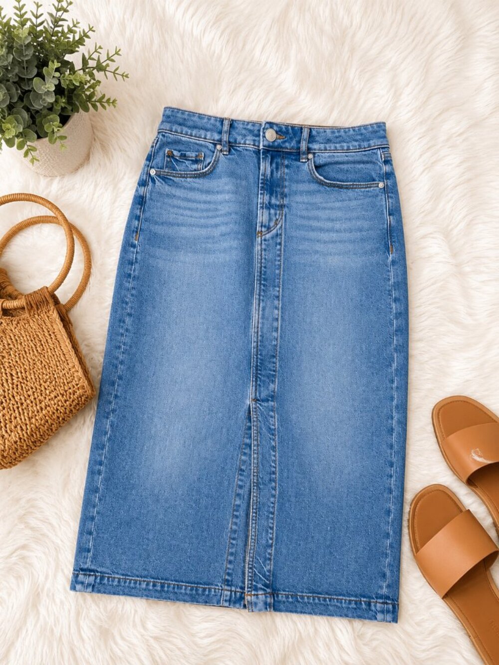 LOFT Size 4 Blue Denim Midi Skirt Front Slit High Rise Pencil